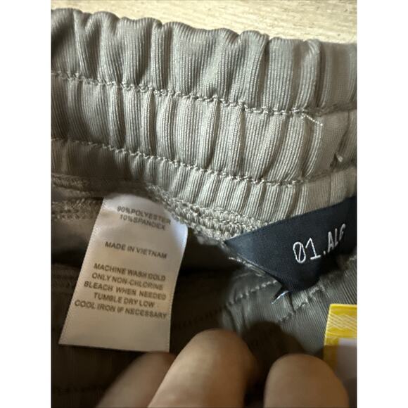 01.Algo SmoothTech Athletic Jogger, Tan, Size 7 - Picture 3 of 4